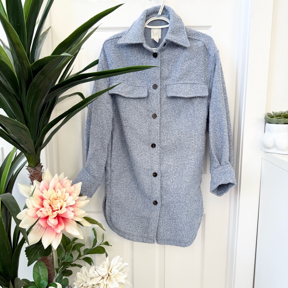 ๐ฉต H&M Stylish Blue Tweed Button-Up Shirt Jacket